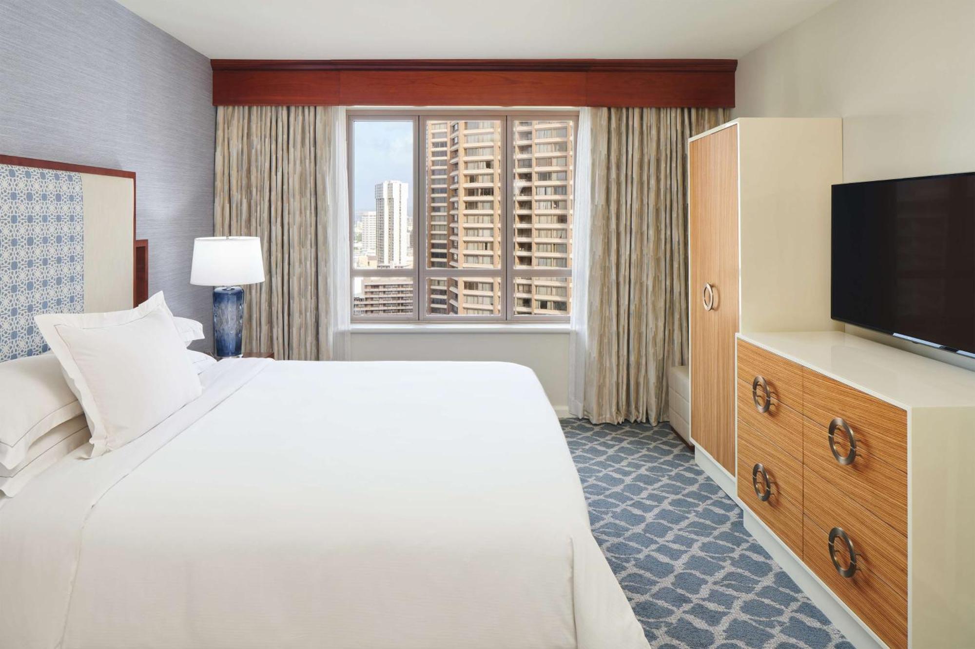 Отель Hilton Grand Vacations Club Grand Waikikian Гонолулу Экстерьер фото