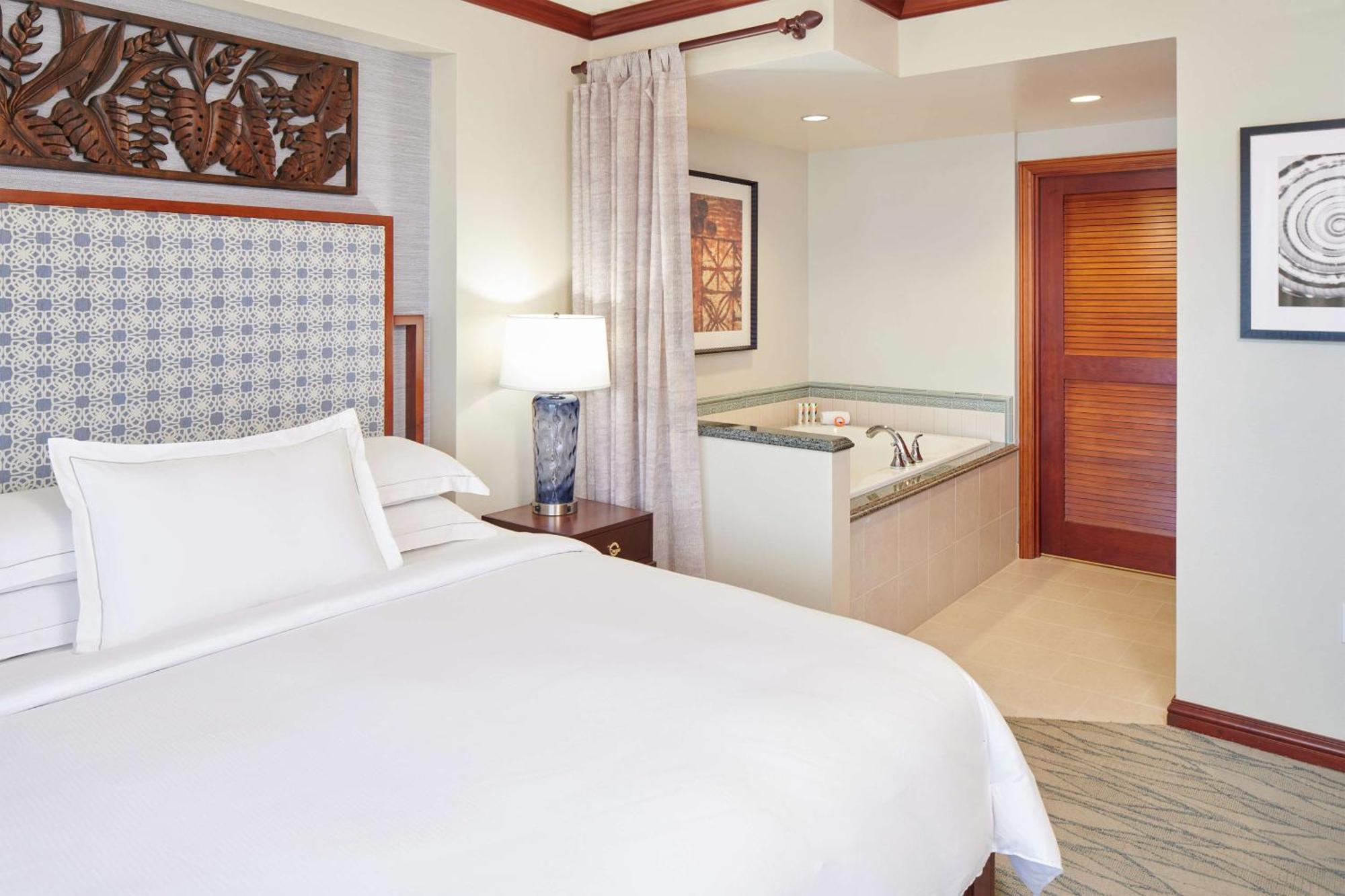 Отель Hilton Grand Vacations Club Grand Waikikian Гонолулу Экстерьер фото