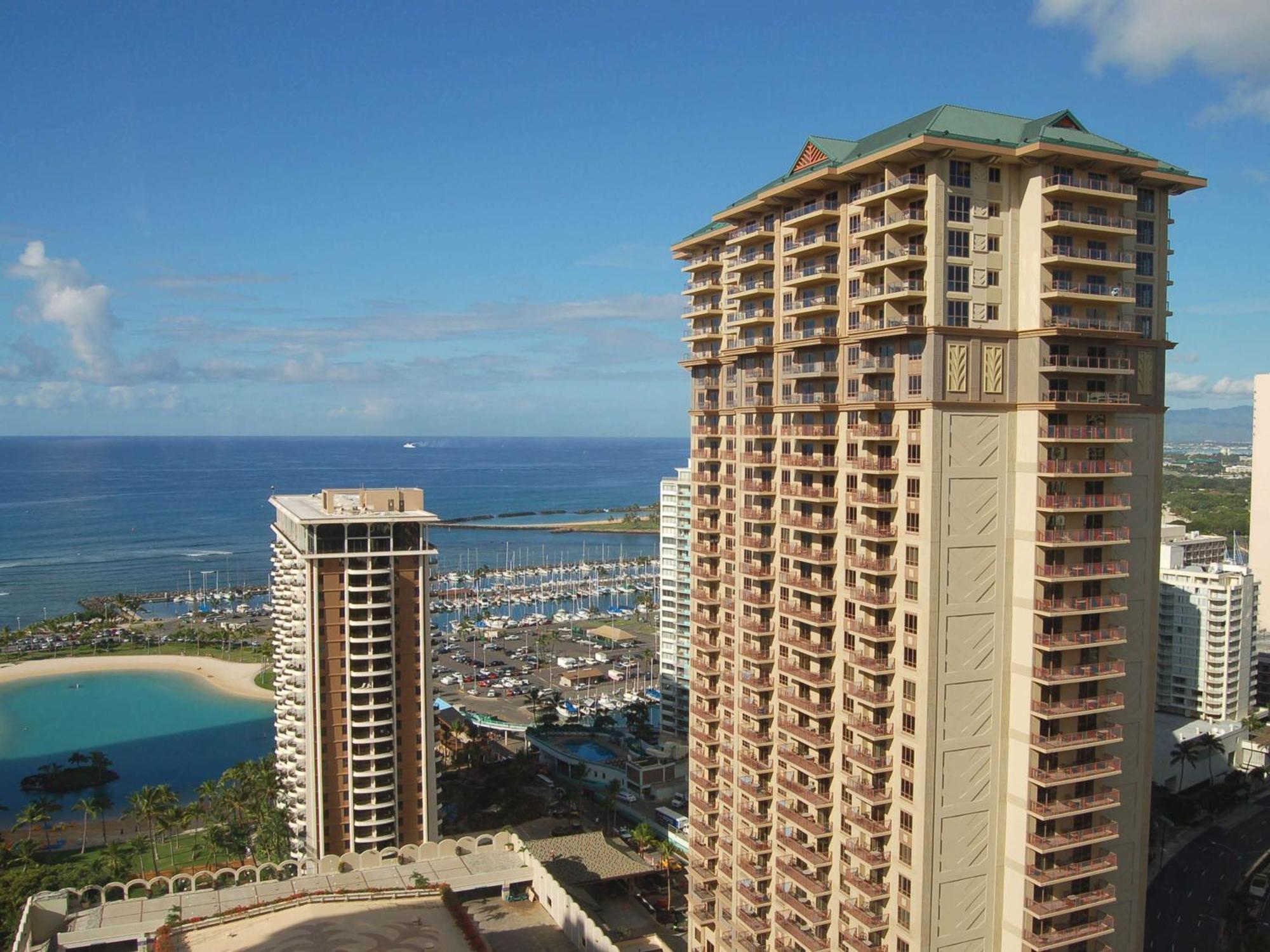 Отель Hilton Grand Vacations Club Grand Waikikian Гонолулу Экстерьер фото