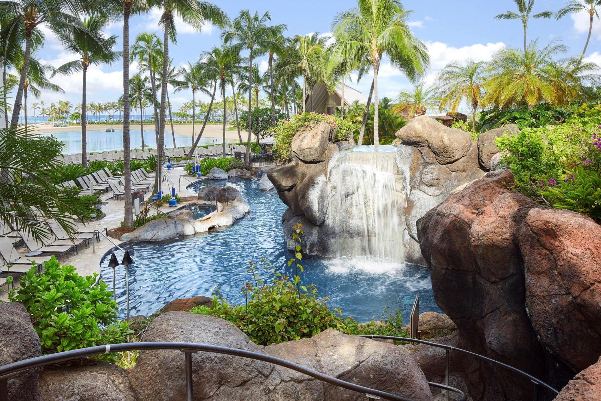 Отель Hilton Grand Vacations Club Grand Waikikian Гонолулу Экстерьер фото